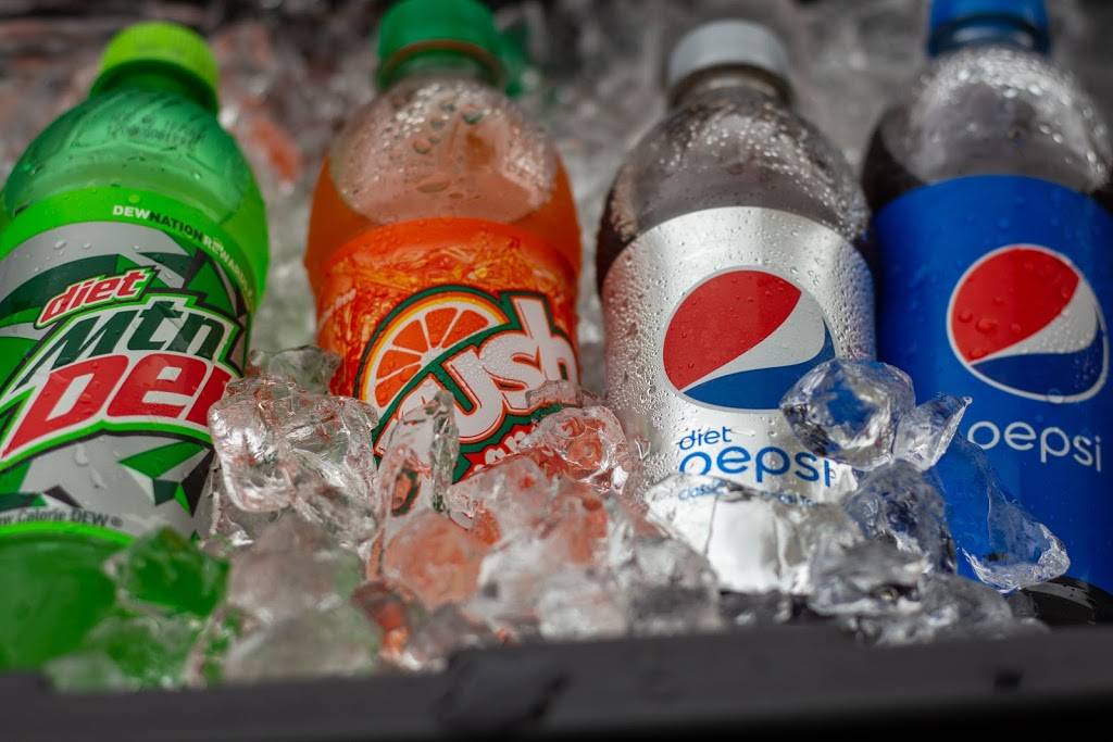 Baileys Pizza Parlor | restaurant | 190 N Chippewa St, Roann, IN 46974, USA | 7658336242 OR +1 765-833-6242