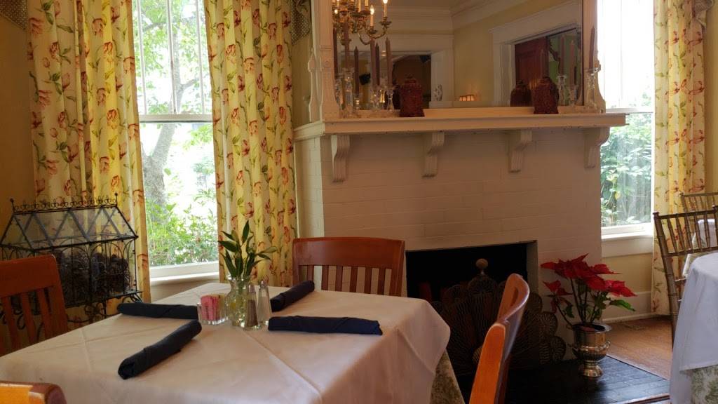 Chelseas On Thornton | restaurant | 501 S Thornton Ave, Dalton, GA 30720, USA | 7062772872 OR +1 706-277-2872