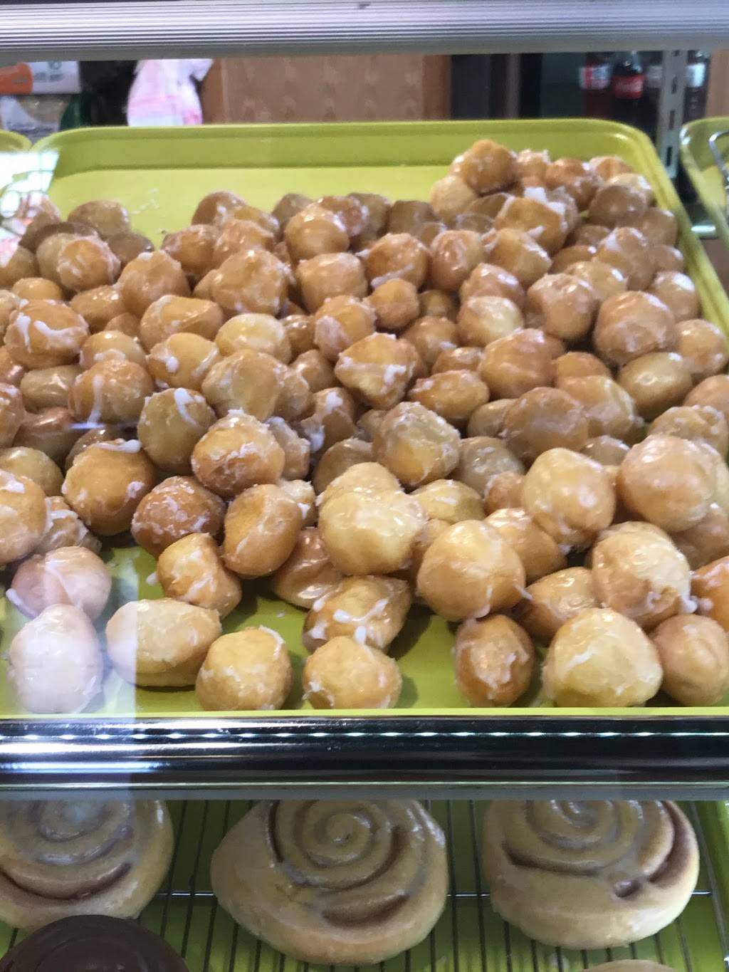 Honeys Donuts, Coffee & More | restaurant | 4300 Moss St, Lafayette, LA 70507, USA | 3375344783 OR +1 337-534-4783