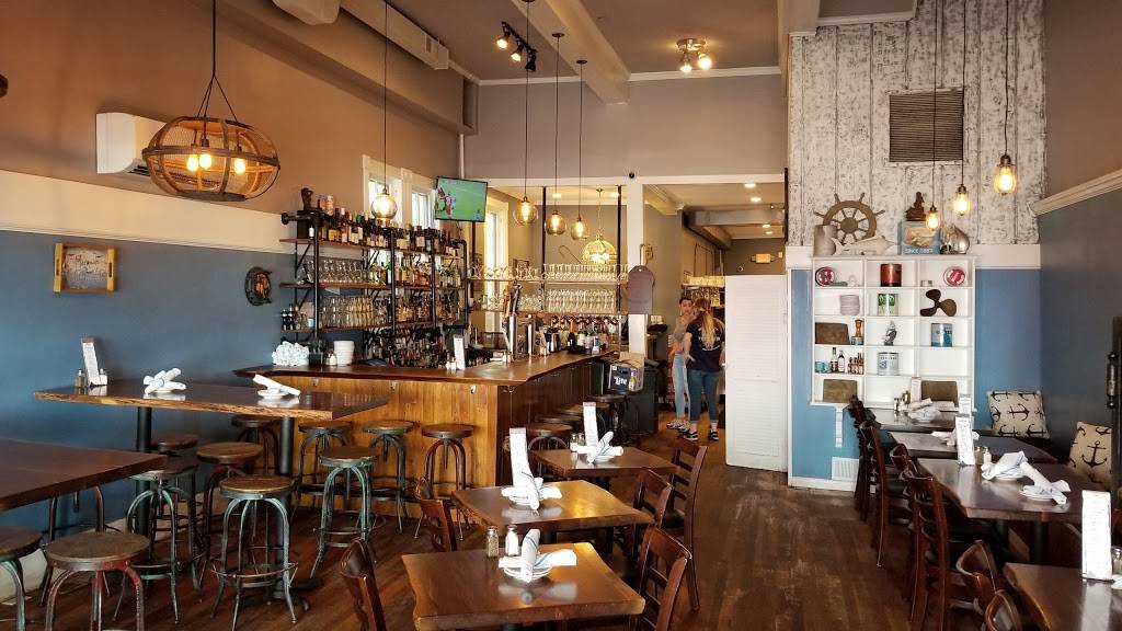 King Street Oyster Bar | restaurant | 12 S King St, Leesburg, VA 20175, USA | 5714428068 OR +1 571-442-8068