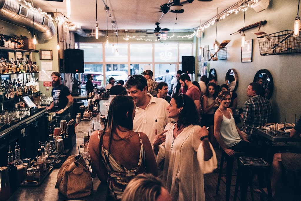 The Anchor Bar | restaurant | 207 Fayetteville St, Raleigh, NC 27601, USA | 9199773714 OR +1 919-977-3714