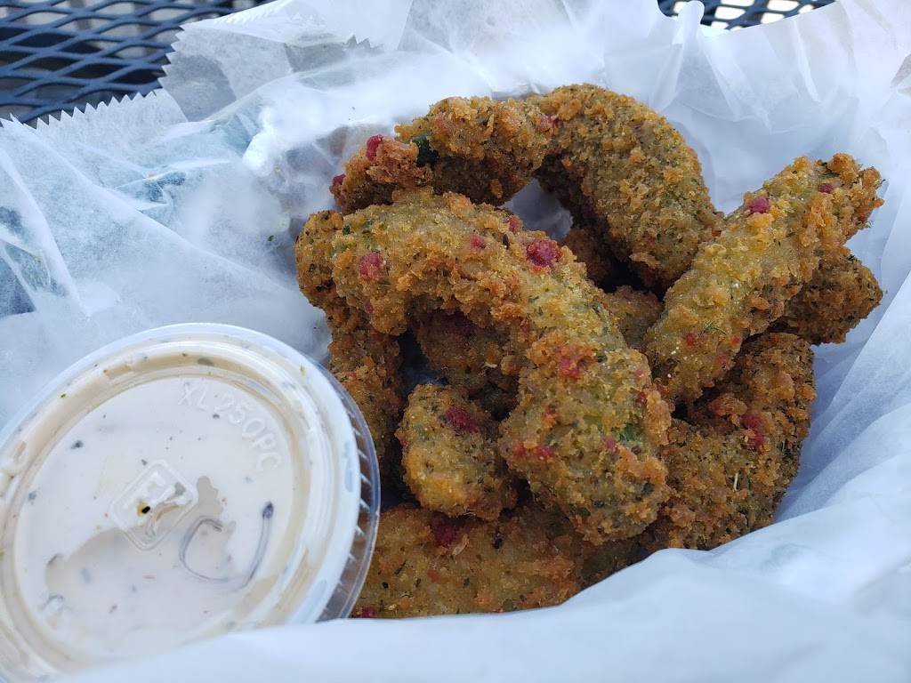 Laddies Sky Club, Inc. | restaurant | 8189 Warren - Sharon Rd, Masury, OH 44438, USA | 3304486668 OR +1 330-448-6668