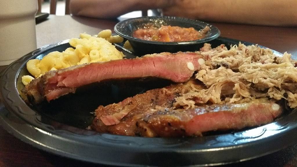 Uncle Shugs Bar-B-Q Place | restaurant | 105 US-80, Brooklet, GA 30415, USA | 9128427484 OR +1 912-842-7484