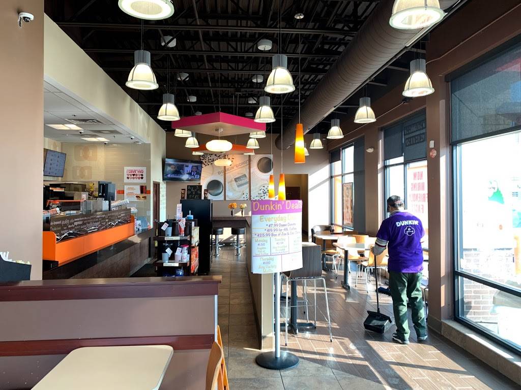 Dunkin Donuts | cafe | 2750 Touhy Avenue, Elk Grove Village, IL 60007, USA | 8472583137 OR +1 847-258-3137