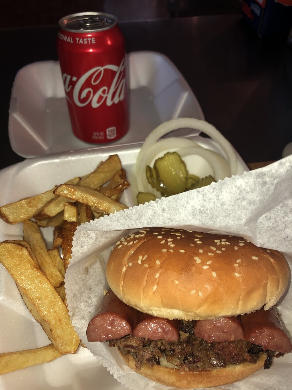 Smokin Willies BBQ & Catering | restaurant | 1845 W Mile 11 N, Weslaco, TX 78596, USA | 9564053597 OR +1 956-405-3597