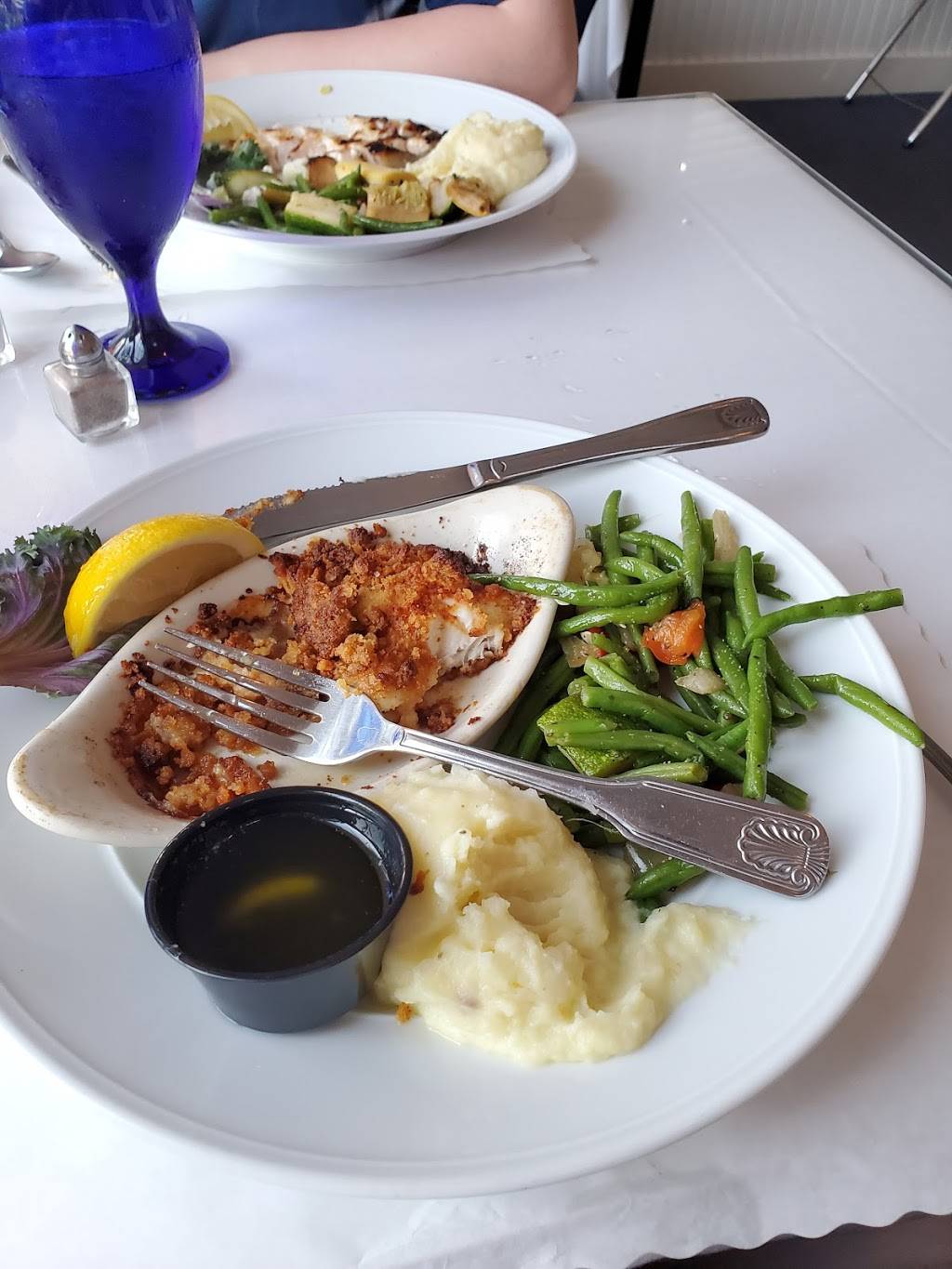 The Ebb Tide Restaurant | restaurant | 94 Chase Ave, Dennis Port, MA 02639, USA | 5083988733 OR +1 508-398-8733