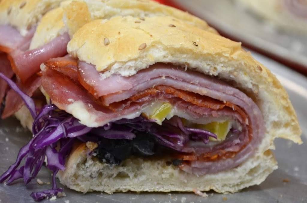 Mr.Es Pizza | restaurant | 46 W Lake St, Sand Lake, MI 49343, USA | 6165573060 OR +1 616-557-3060