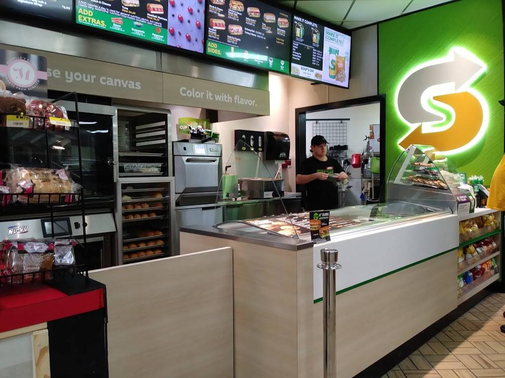 Subway | meal takeaway | 20624 MS-63 N, Moss Point, MS 39562, USA | 2285883555 OR +1 228-588-3555