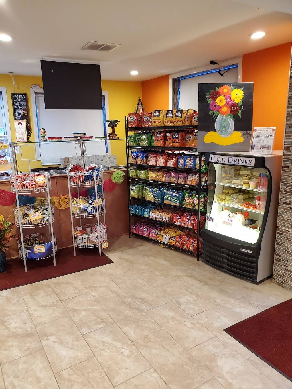 Frida Restaurant and Deli | restaurant | 151 Lewis Ave, Meriden, CT 06451, USA | 2032371212 OR +1 203-237-1212