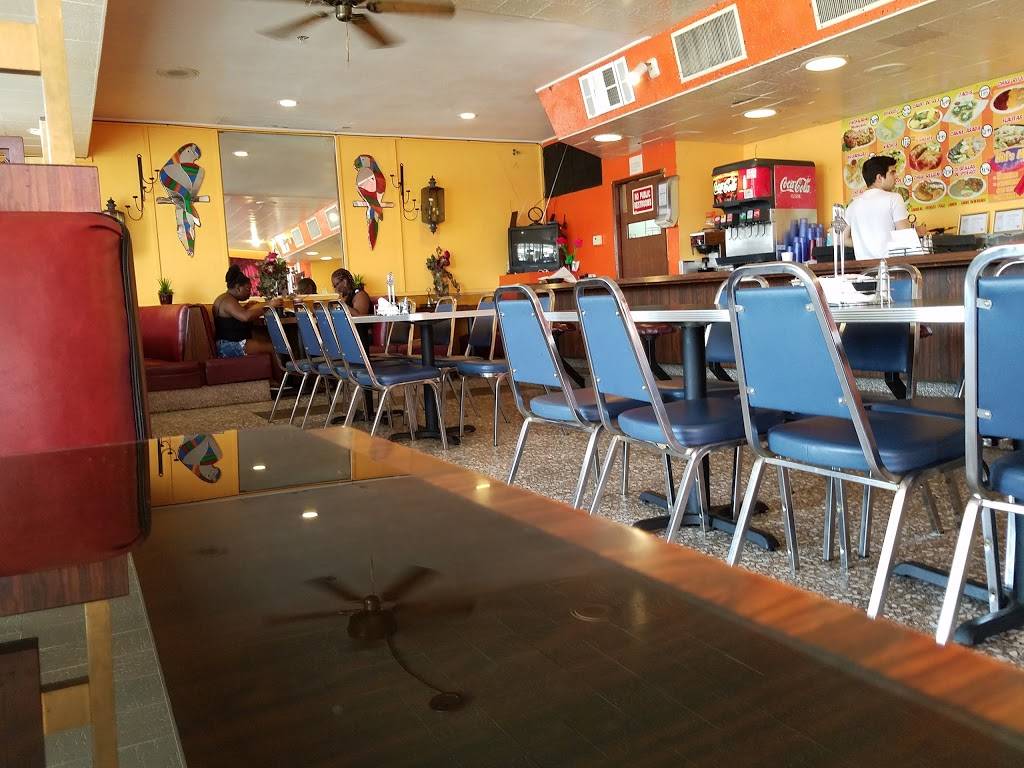 La Enchilada Mexican Food | restaurant | 3844 N Blackstone Ave, Fresno, CA 93726, USA | 5592270244 OR +1 559-227-0244