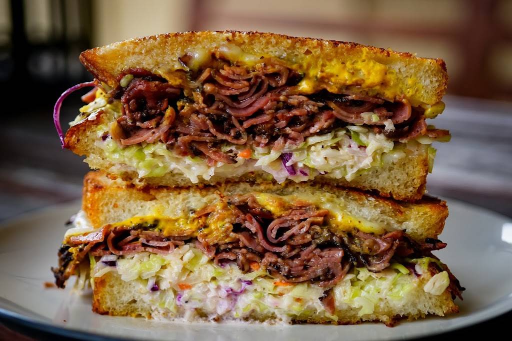 Second Reef Deli | restaurant | 25292 McIntyre St Suite:T, Laguna Hills, CA 92653, USA | 9496007713 OR +1 949-600-7713