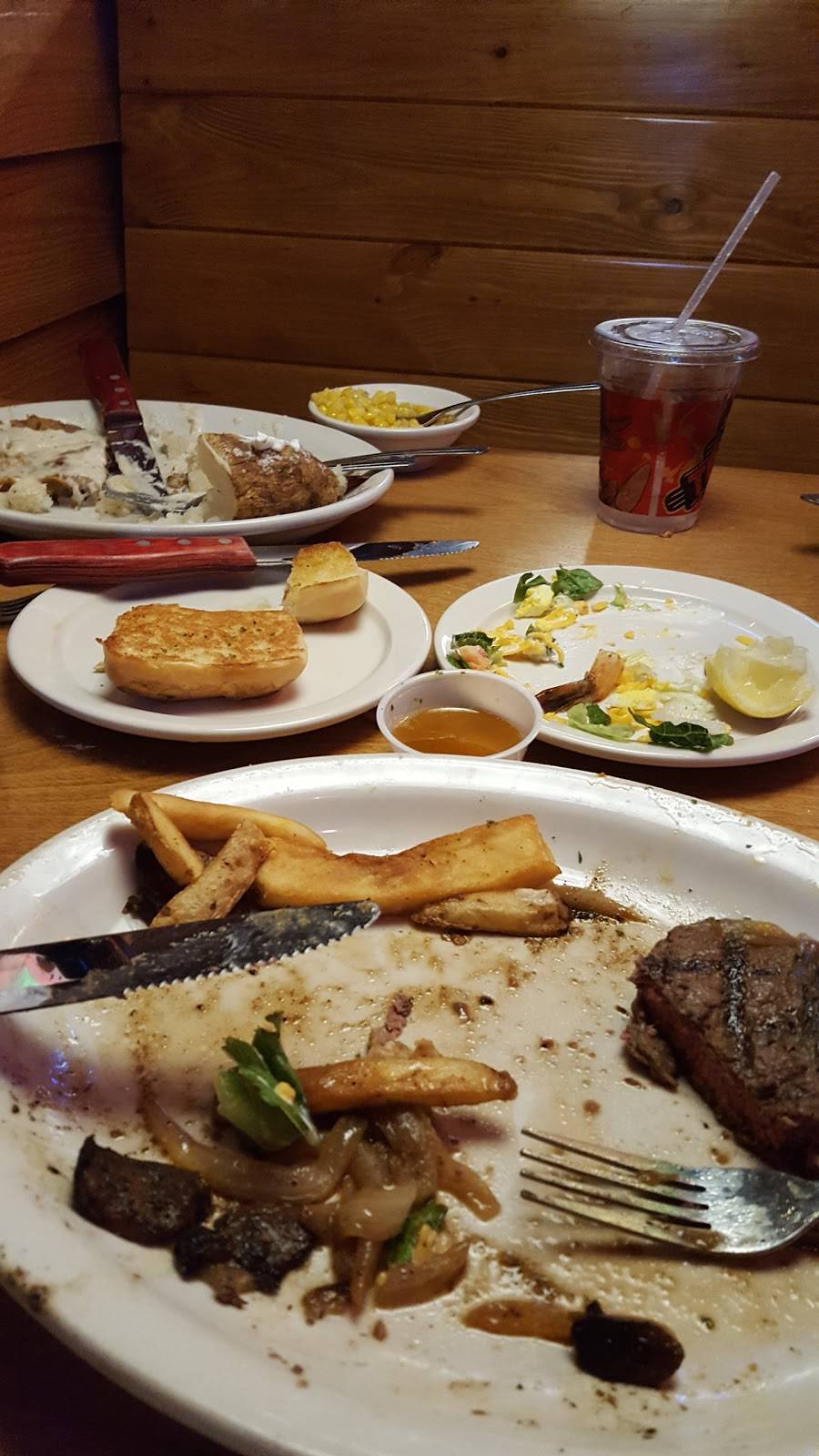 Texas Roadhouse | restaurant | 33250 S Dixie Hwy, Florida City, FL 33034, USA | 3052457800 OR +1 305-245-7800