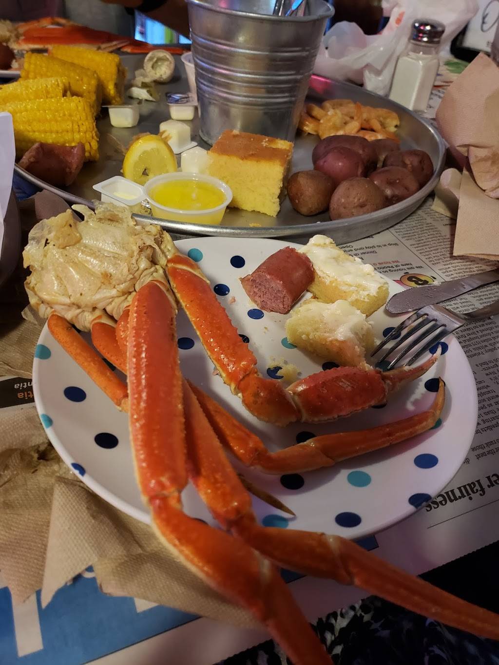 Castaways | restaurant | 1707 N 4th St, Chillicothe, IL 61523, USA | 3092743484 OR +1 309-274-3484