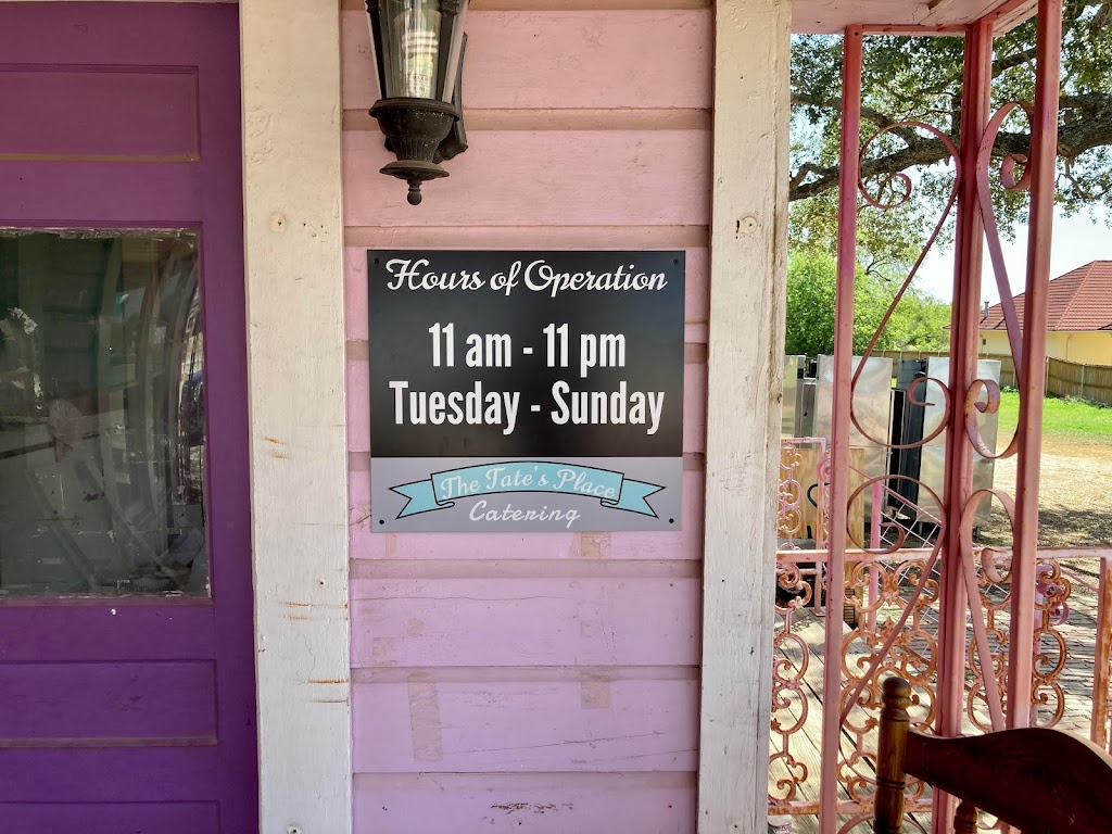 The Tates Place Catering | restaurant | 1818 10th St, Floresville, TX 78114, USA | 2109958215 OR +1 210-995-8215