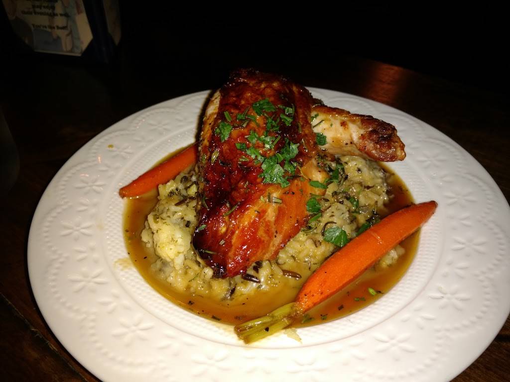 Hey 19 Public House | restaurant | 4525 Calle Mayor, Torrance, CA 90505, USA | 3103788119 OR +1 310-378-8119