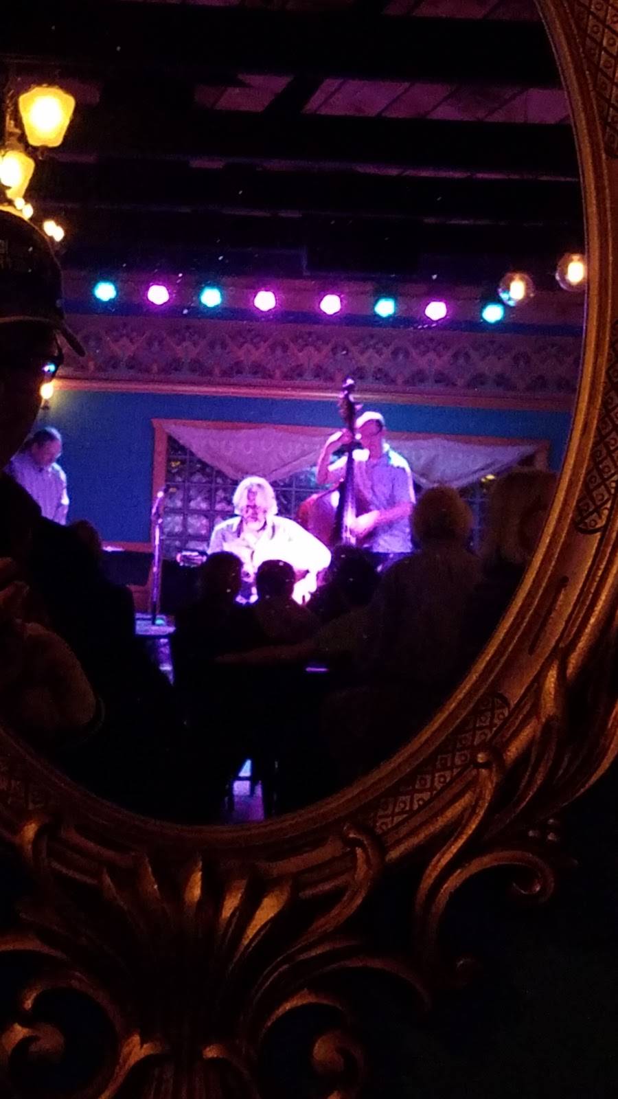 The North Street Cabaret | restaurant | 610 North St, Madison, WI 53704, USA | 6084225646 OR +1 608-422-5646