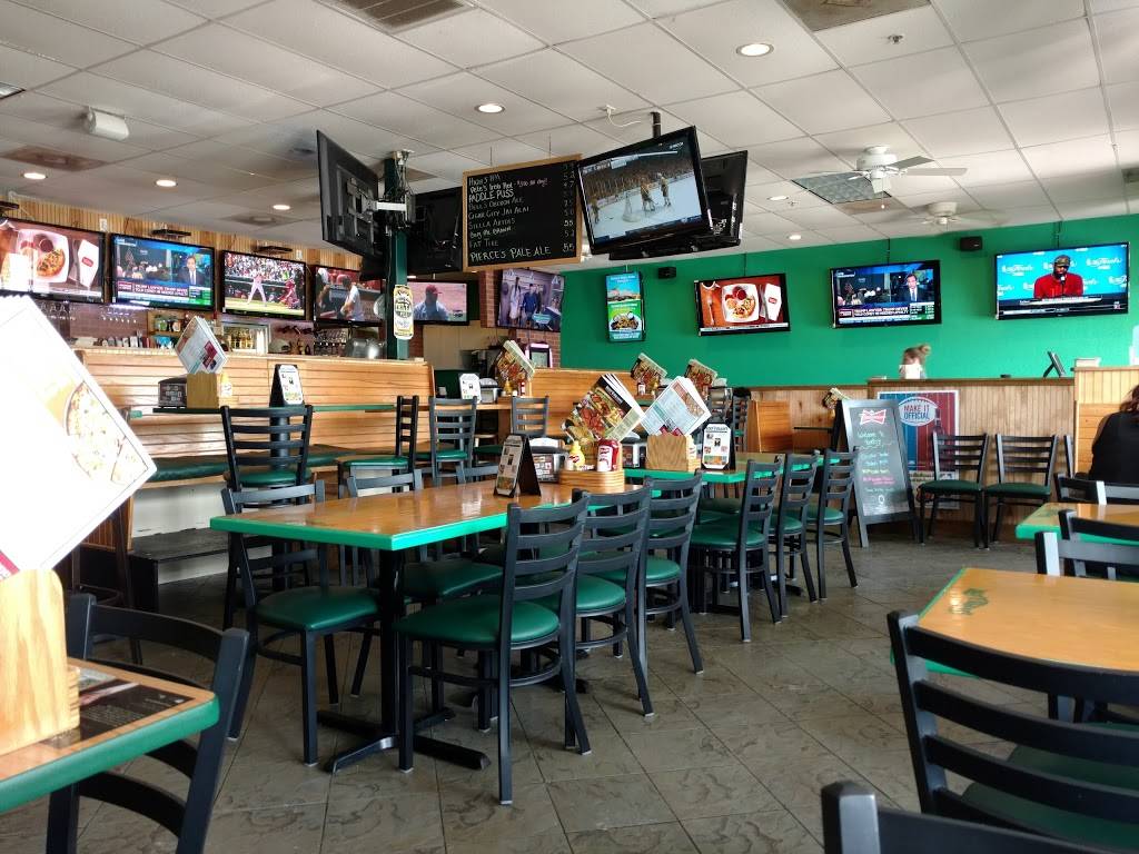 Beef O Bradys | restaurant | 20301 Grande Oak Blvd #108, Estero, FL 33928, USA | 2399494423 OR +1 239-949-4423