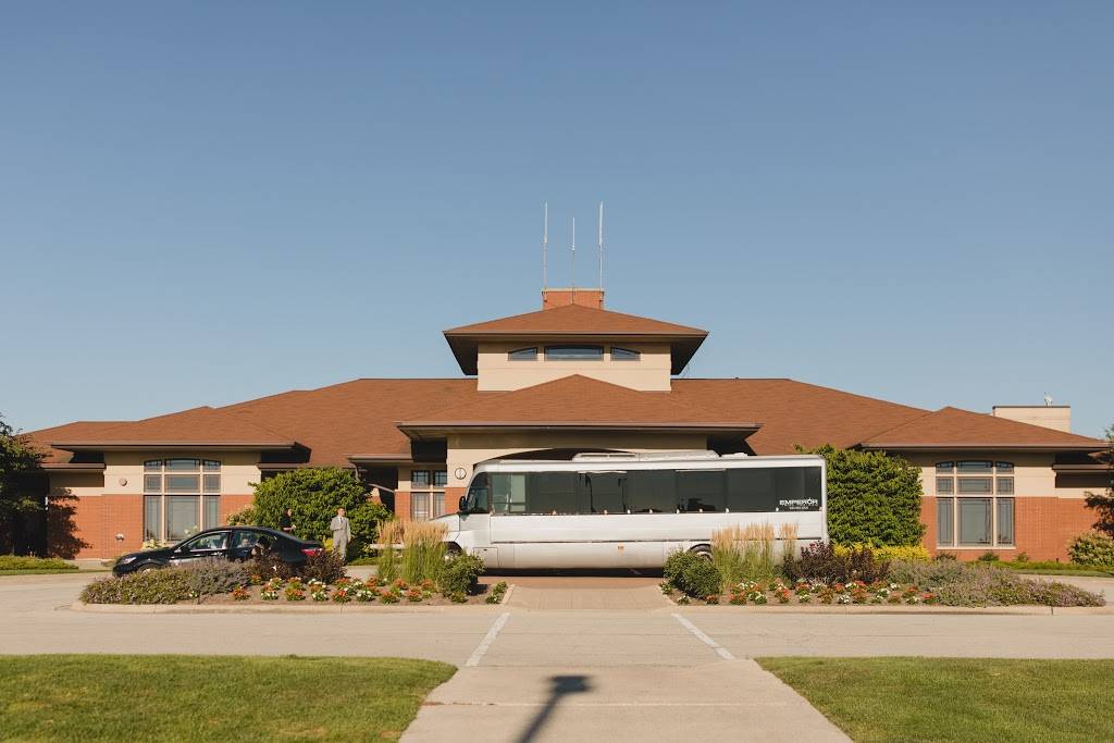 Harborside International Golf Center | restaurant | 11001 South Doty Avenue East, Chicago, IL 60628, USA | 3127827837 OR +1 312-782-7837