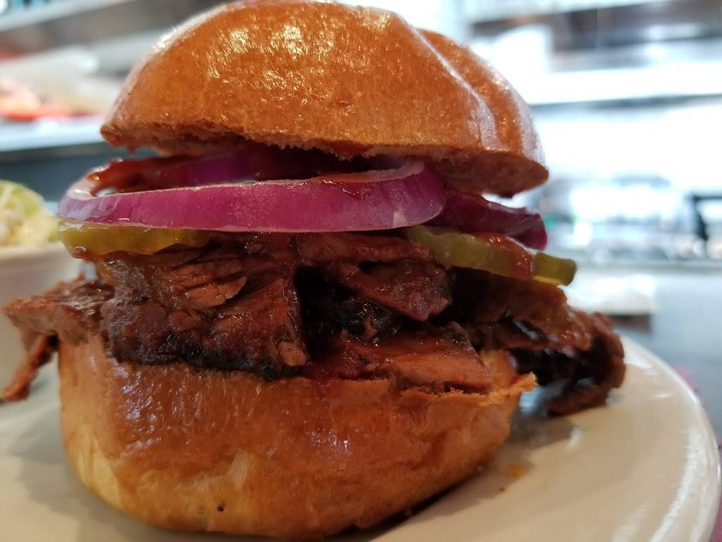 Zekes Smokehouse | meal delivery | 2209 Honolulu Ave, Montrose, CA 91020, USA | 8189577045 OR +1 818-957-7045