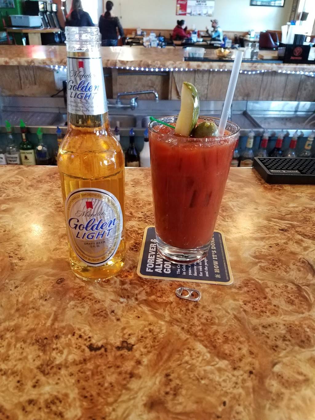 Boondocks Locker Room | restaurant | N14433 Co Rd M, Galesville, WI 54630, USA | 6085824401 OR +1 608-582-4401