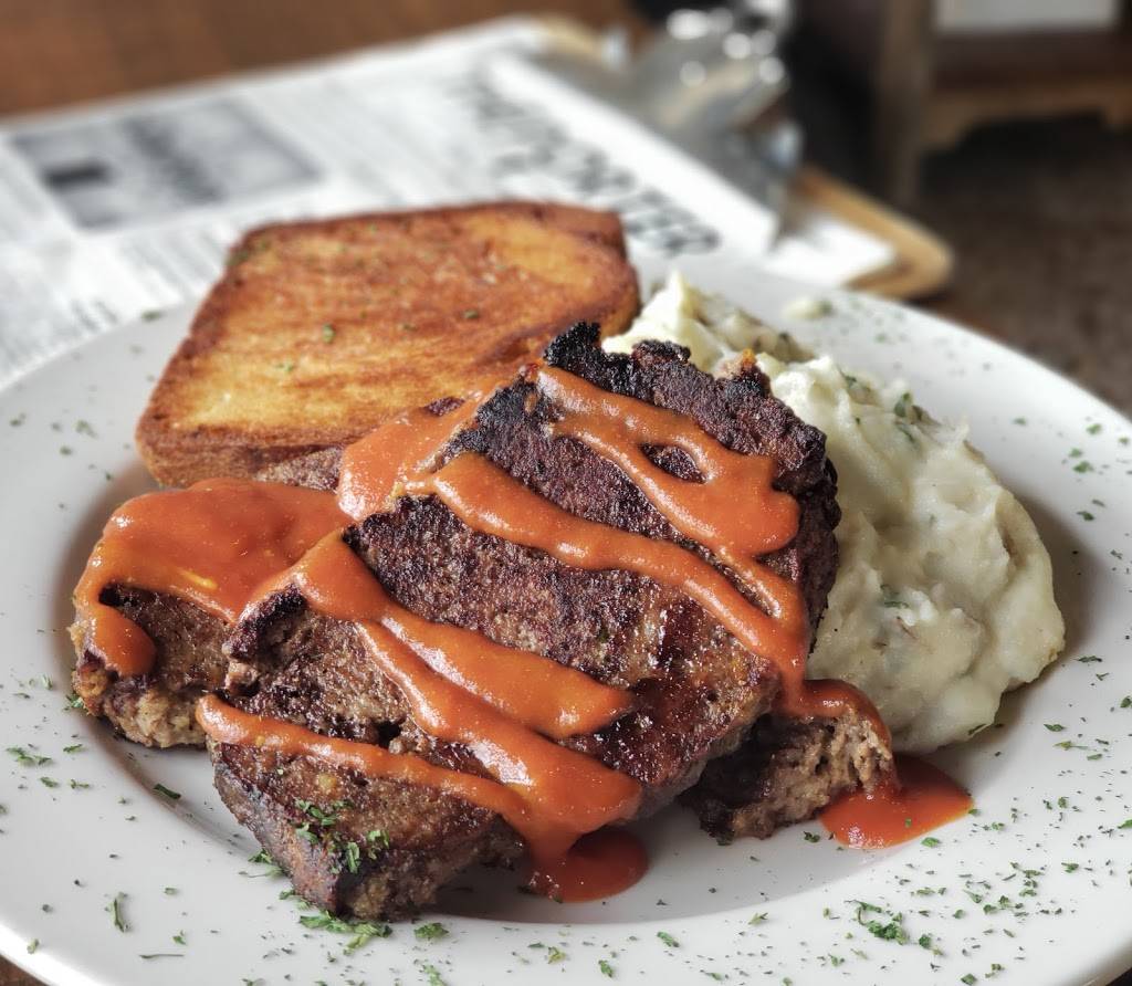 The Porter | restaurant | 201 W Pine St, Hattiesburg, MS 39401, USA | 6013369373 OR +1 601-336-9373