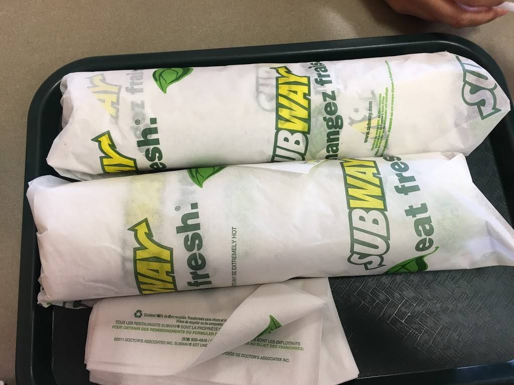 Subway | restaurant | Unit # 7 Bldg A, Williams Centre Plaza, 3918 Cottrelle Blvd, Brampton, ON L6P 2R1, Canada | 9057943222 OR +1 905-794-3222