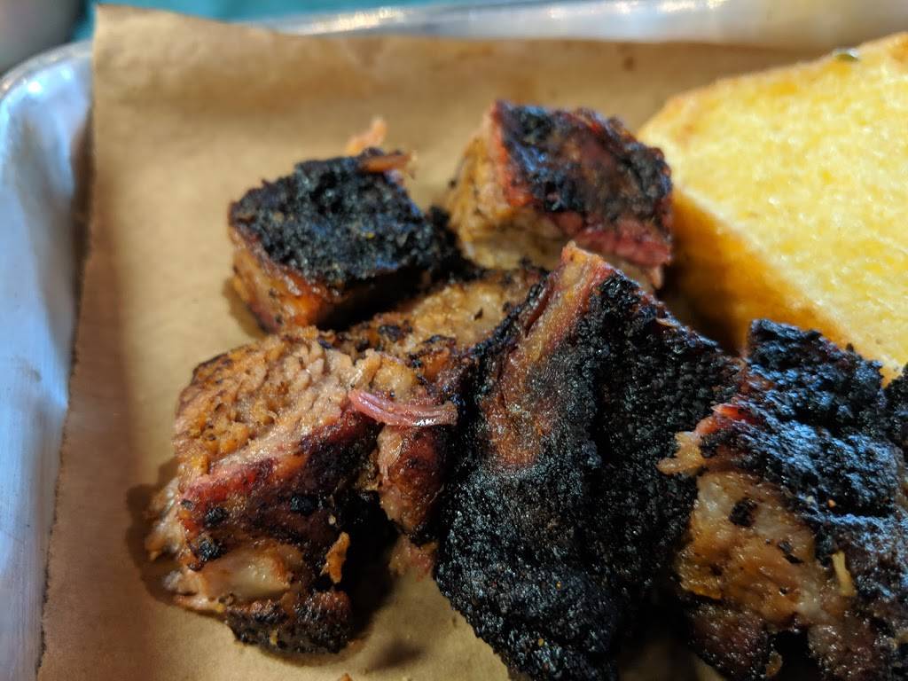 Velvet Smoke BBQ - Harrison | restaurant | 10515 New Haven Rd, Harrison, OH 45030, USA | 5133675227 OR +1 513-367-5227