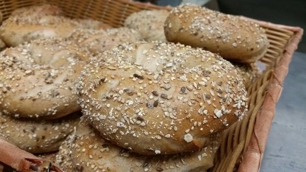 The Bagel Factory | cafe | 612 5th Ave, Brooklyn, NY 11215, USA | 7187680461 OR +1 718-768-0461