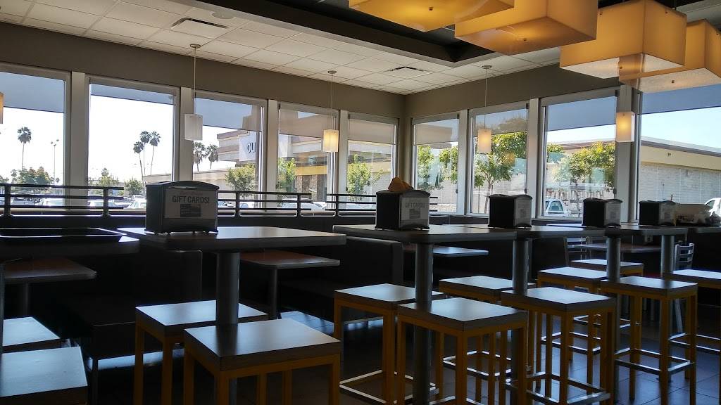 Carls Jr | restaurant | 16101 Harbor Blvd, Fountain Valley, CA 92708, USA | 7148398506 OR +1 714-839-8506