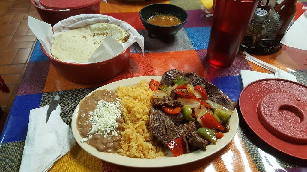 Nancys Restaurant | restaurant | 5030 S C St, Oxnard, CA 93033, USA | 8054867500 OR +1 805-486-7500