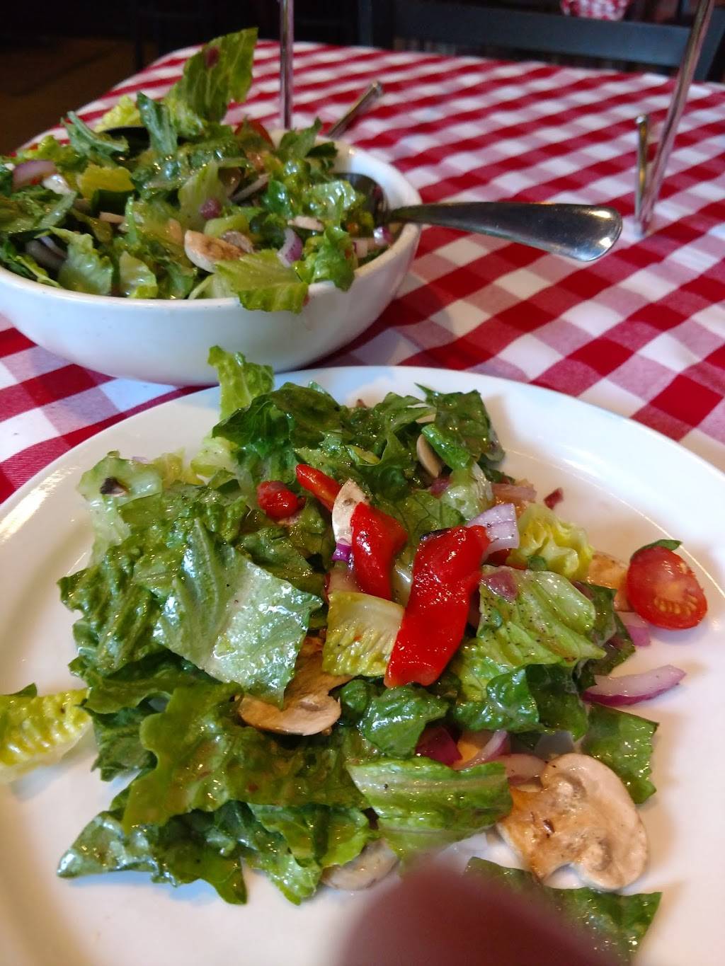 Grimaldis Pizzeria | restaurant | 8060 Park Lane North Suite 105, Dallas, TX 75231, USA | 2149871173 OR +1 214-987-1173