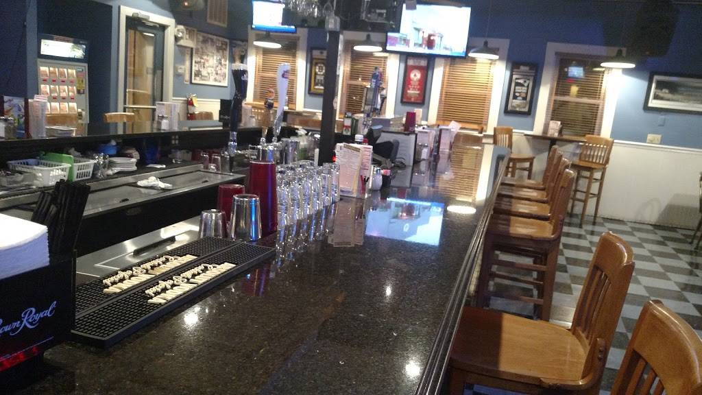 The Barn Pub & Grille | restaurant | 5 Ring St, Amesbury, MA 01913, USA | 9783888700 OR +1 978-388-8700