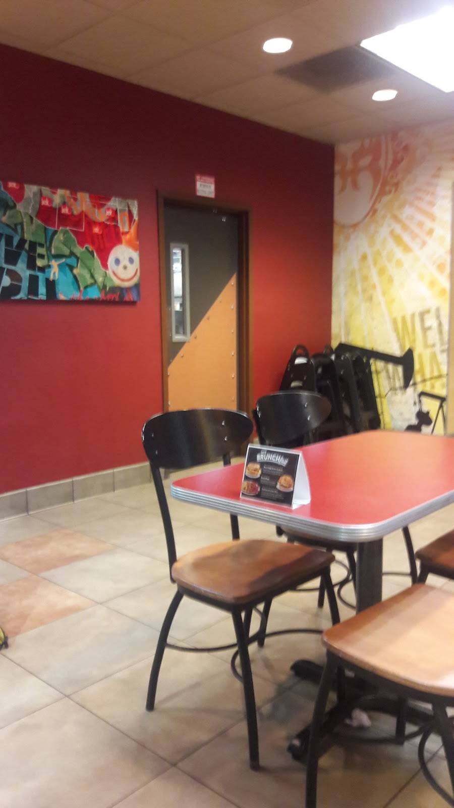 Jack in the Box | restaurant | 2550 Hoen Frontage Rd, Santa Rosa, CA 95405, USA | 7075269050 OR +1 707-526-9050