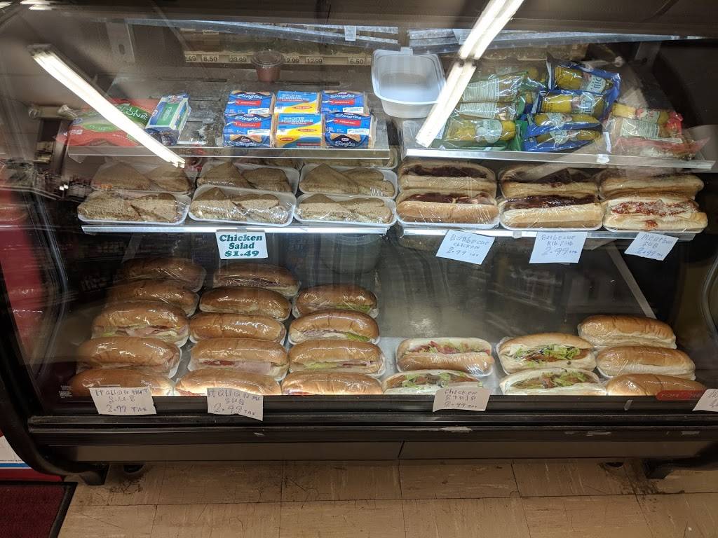 Mamas Pizzeria & Hanis Party | restaurant | 48909 Jefferson Ave, Chesterfield, MI 48047, USA | 5869497400 OR +1 586-949-7400