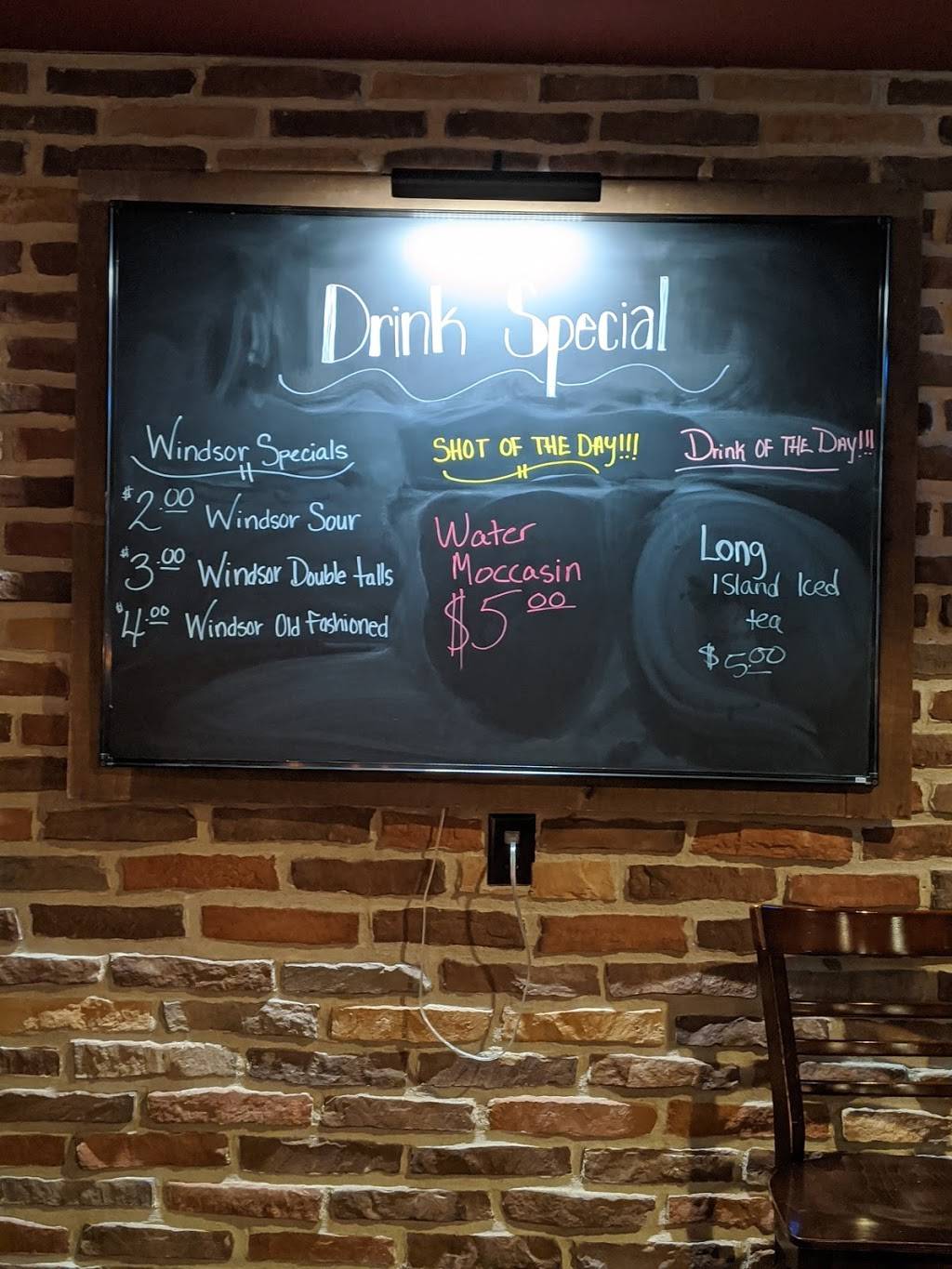 Willy Ts Tavern & Grill | restaurant | 300 Thumper Lodge Rd, Ottertail, MN 56571, USA | 2183676508 OR +1 218-367-6508