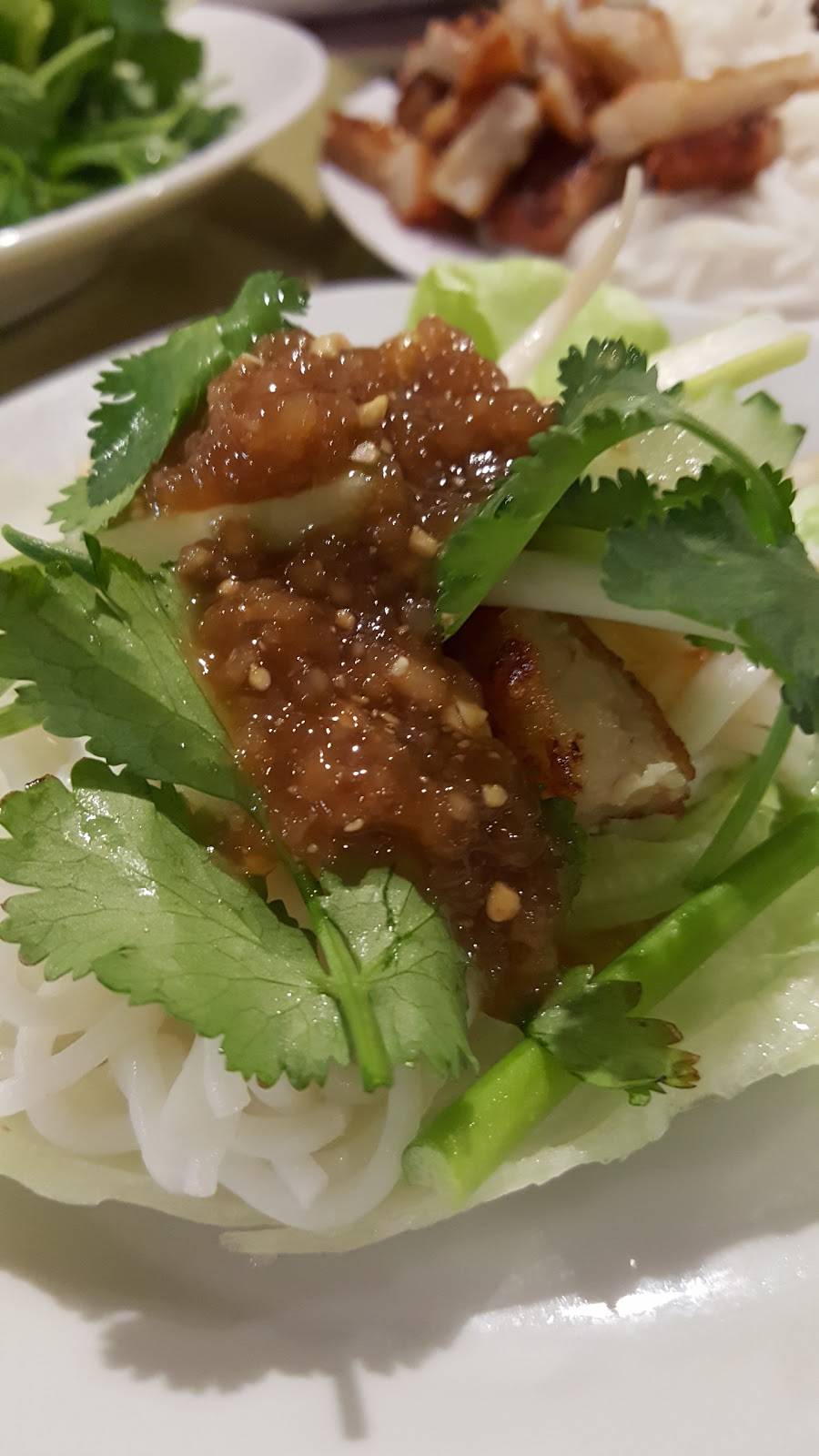 Vohns Restaurant | restaurant | 633 Pulaski Blvd, Bellingham, MA 02019, USA | 5088834934 OR +1 508-883-4934