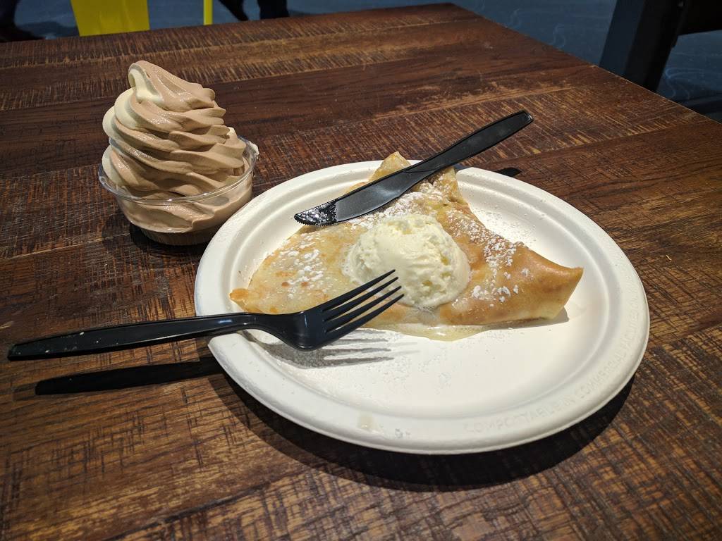 Magic Pan Crepe Stand | restaurant | 8500 Peña Blvd, Denver, CO 80249, USA | 7202512566 OR +1 720-251-2566