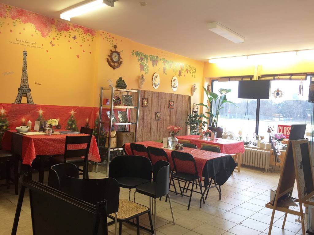 LaPaz Batchoy Toronto | restaurant | 360 Wilson Ave, North York, ON M3H 1S9, Canada | 6479489806 OR +1 647-948-9806