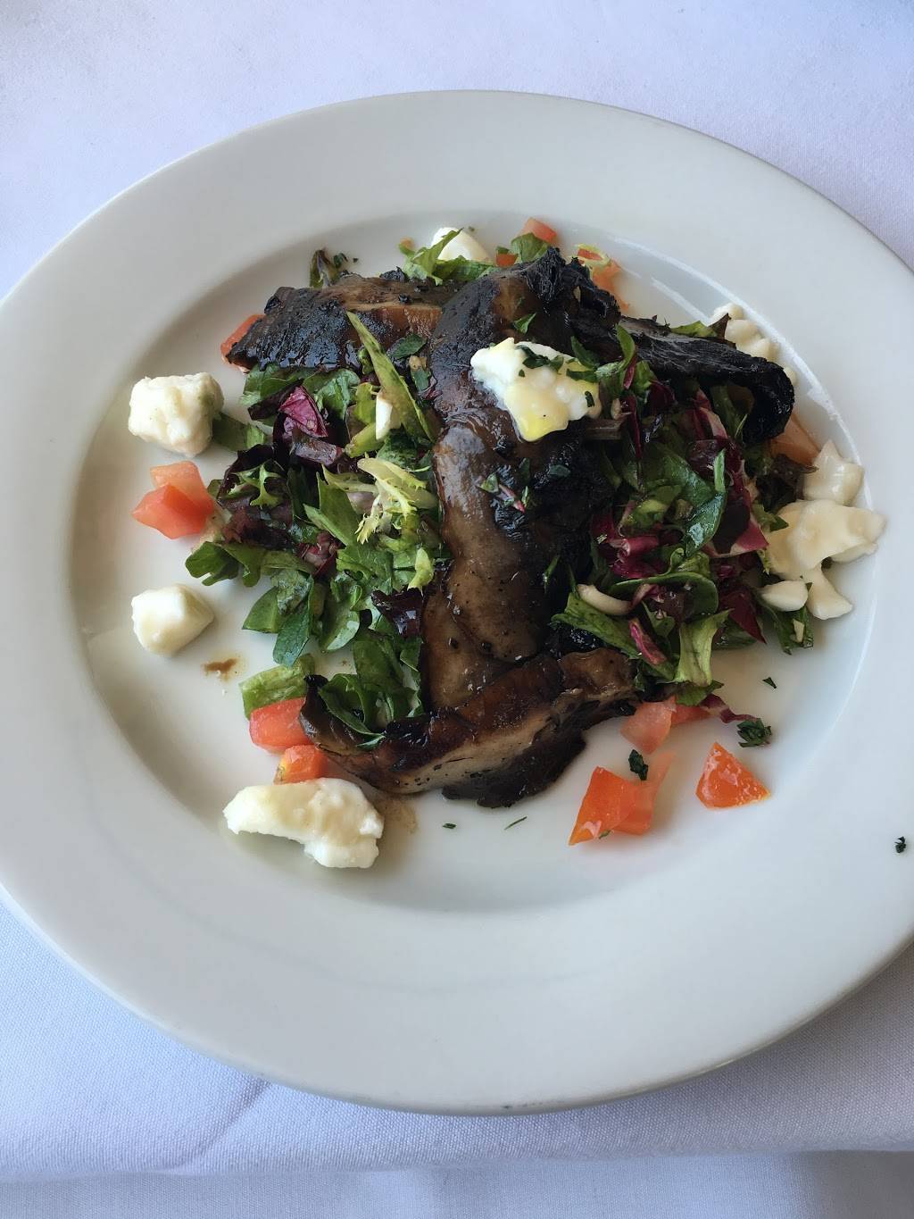 Casa Nostra Ristorante | restaurant | 1515 Palisades Dr, Pacific Palisades, CA 90272, USA | 3104548889 OR +1 310-454-8889