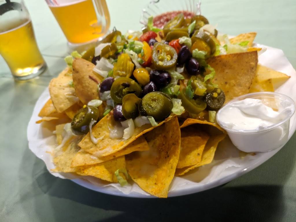 Originals Ale House | restaurant | 1658/1660 Bayview Ave, Toronto, ON M4G 3C2, Canada | 4164810371 OR +1 416-481-0371