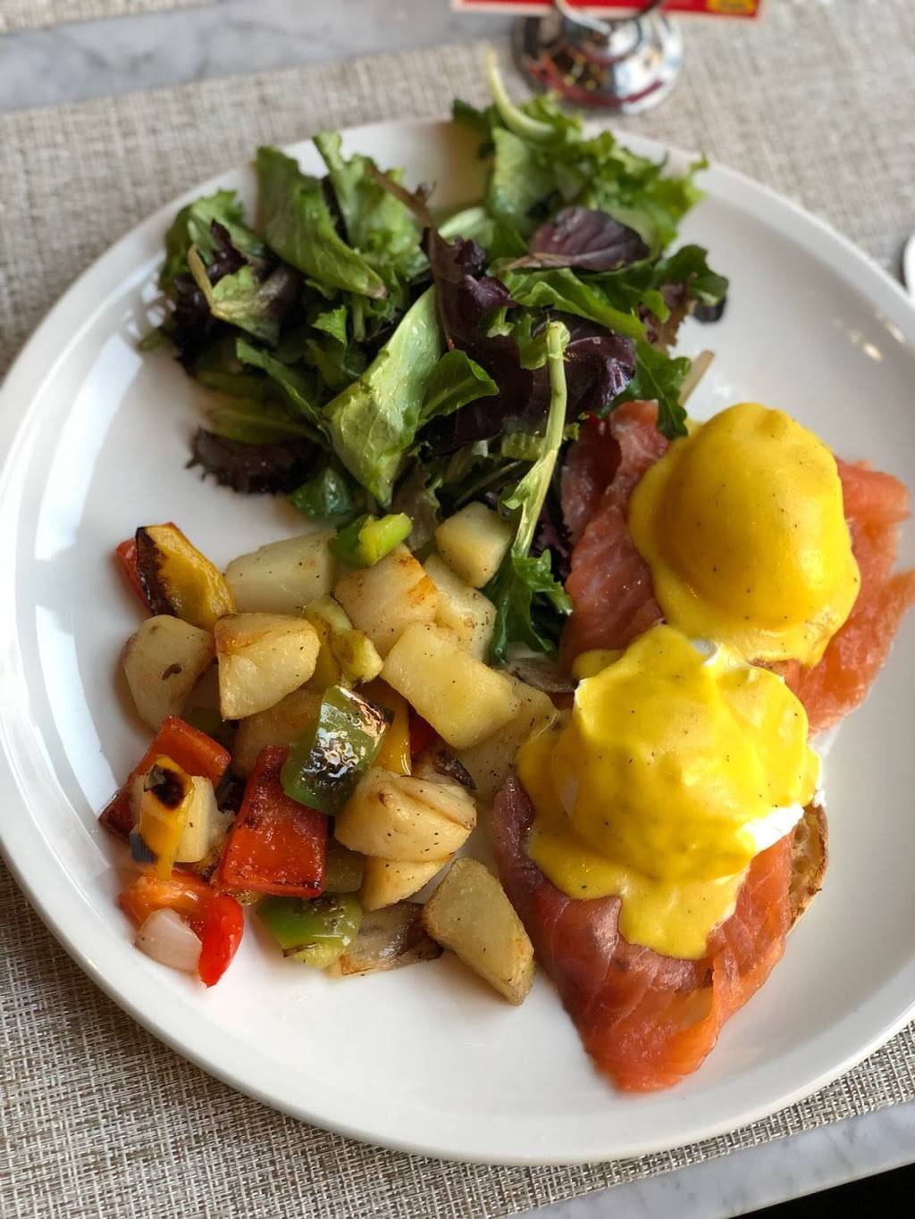 Serafina Tribeca | restaurant | 95 W Broadway, New York, NY 10007, USA | 2127662700 OR +1 212-766-2700