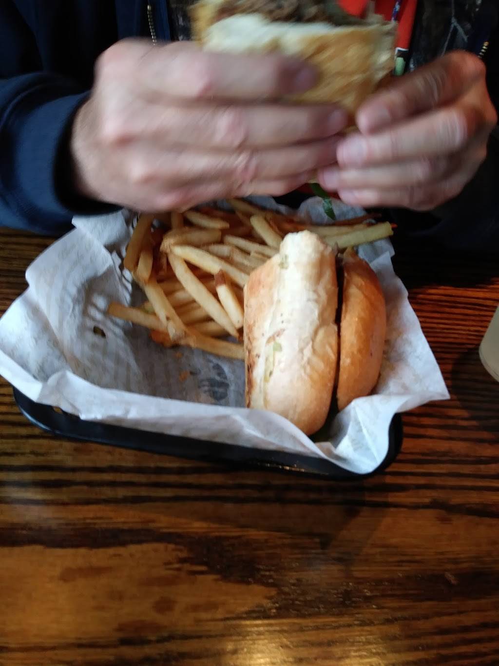 Grinders Above & Beyond of North Canton | restaurant | 1671 N Main St, North Canton, OH 44720, USA | 3304974800 OR +1 330-497-4800