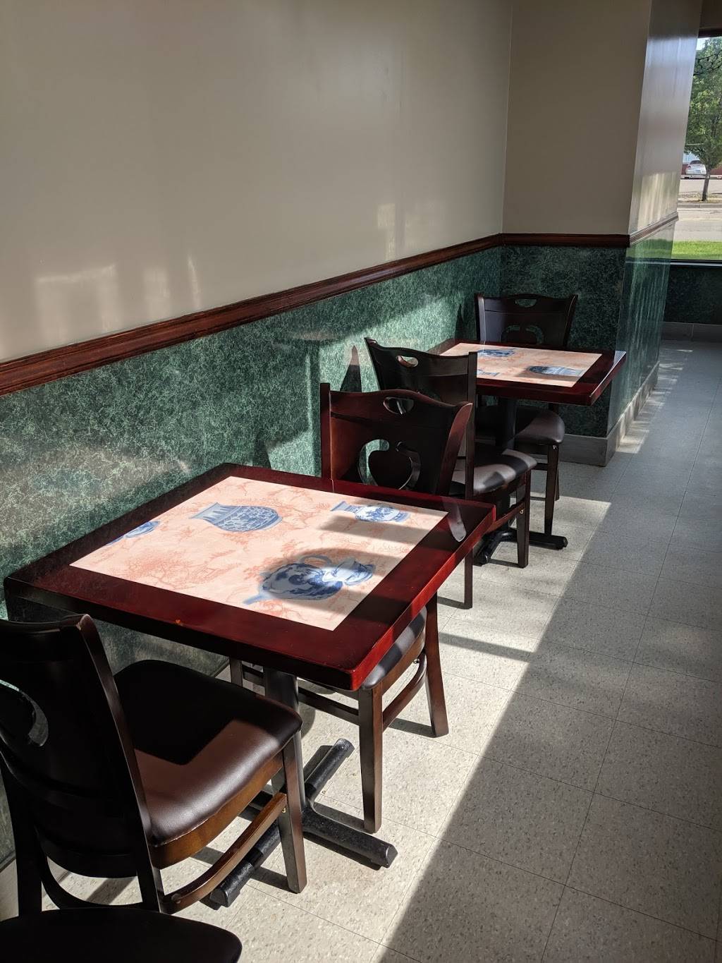 China One Chinese Restaurant | restaurant | 40 W 9 Mile Rd, Hazel Park, MI 48030, USA | 2483992550 OR +1 248-399-2550