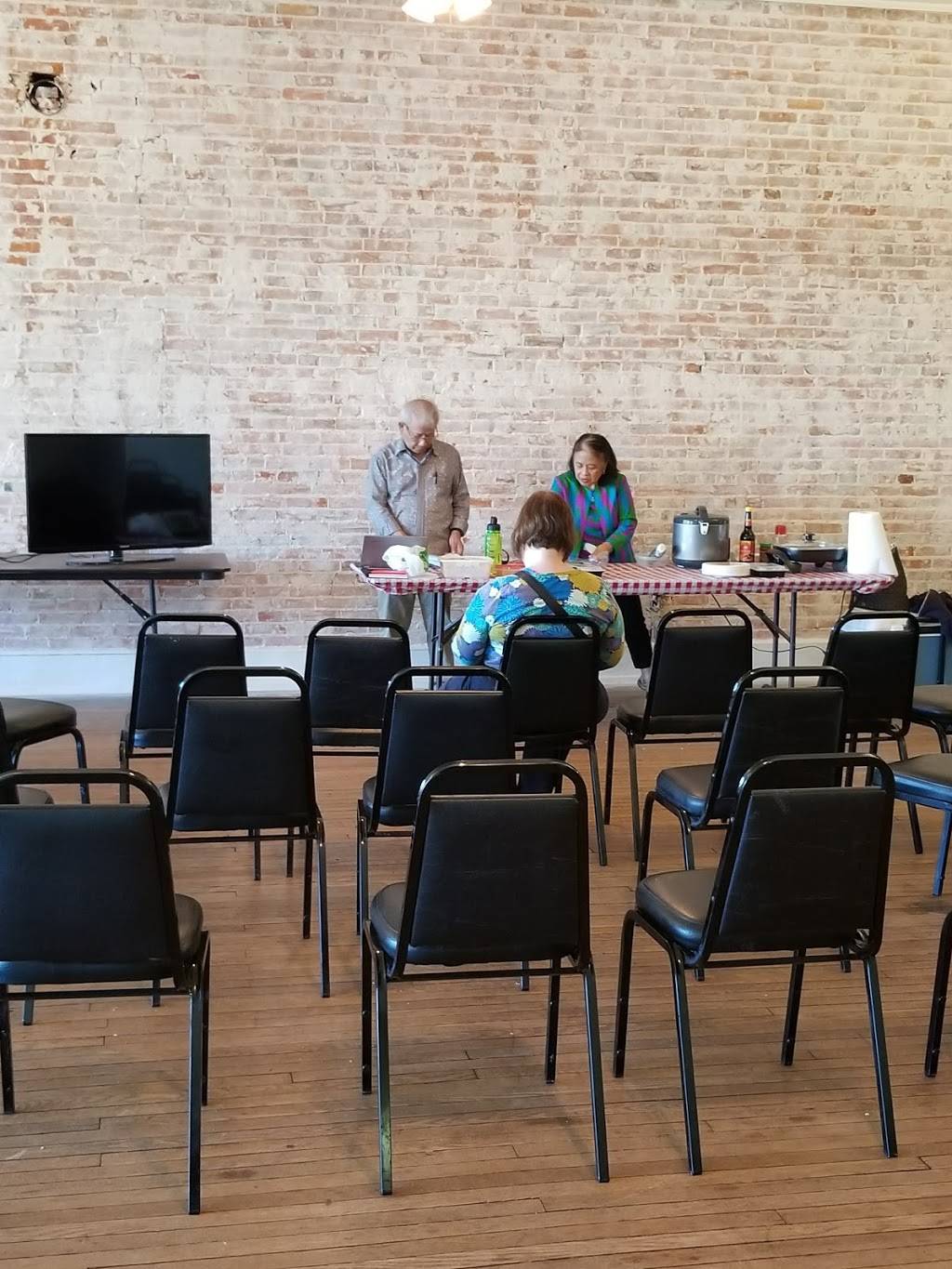 Greenwoods Cafe | restaurant | 116 S Walnut St, Reedsburg, WI 53959, USA | 6085246203 OR +1 608-524-6203