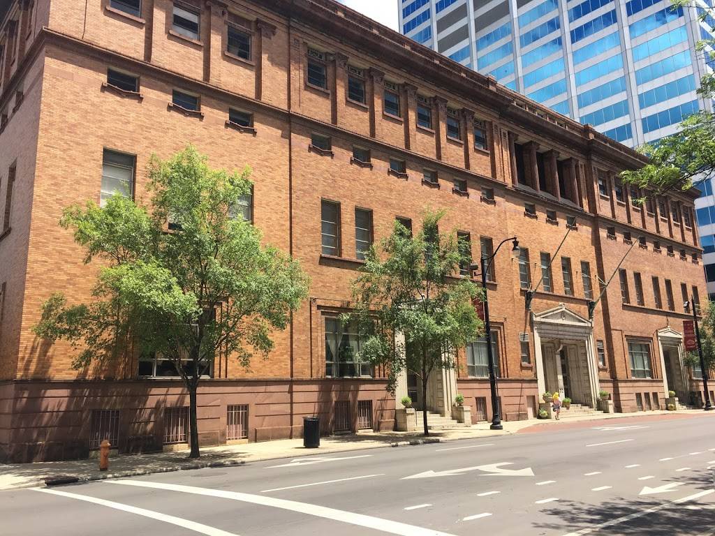 The Pine Room | restaurant | 32 N 4th St, Columbus, OH 43215, USA | 6142226338 OR +1 614-222-6338