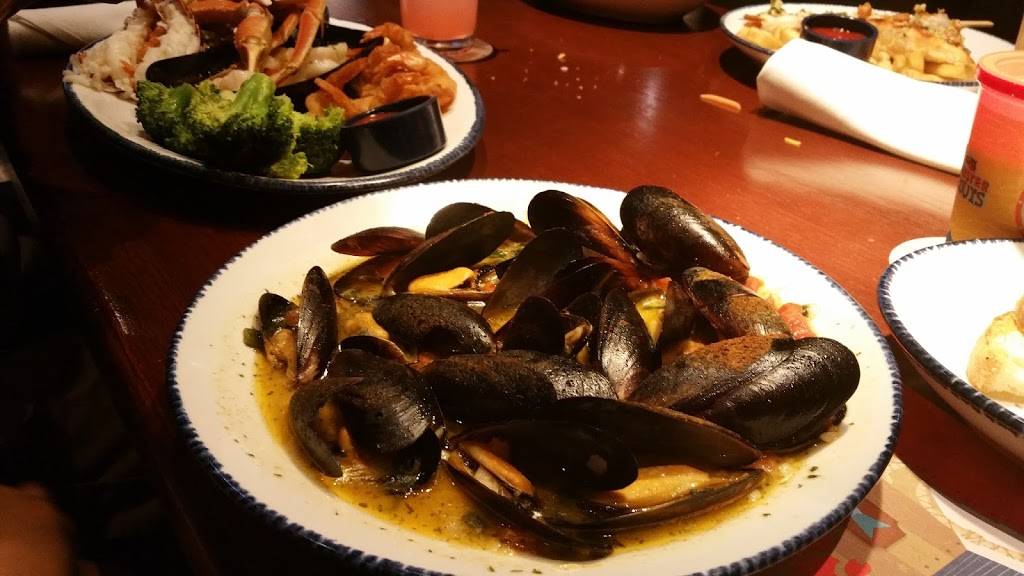 Red Lobster | restaurant | 309 Rocky Run Pkwy, Talleyville, DE 19803, USA | 3024795582 OR +1 302-479-5582