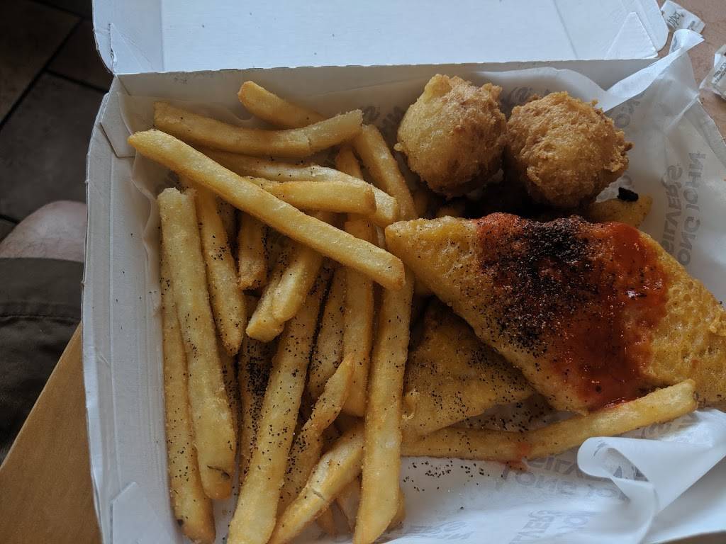 Long John Silvers | restaurant | 1560 VFW Pkwy, West Roxbury, MA 02132, USA | 6173272645 OR +1 617-327-2645