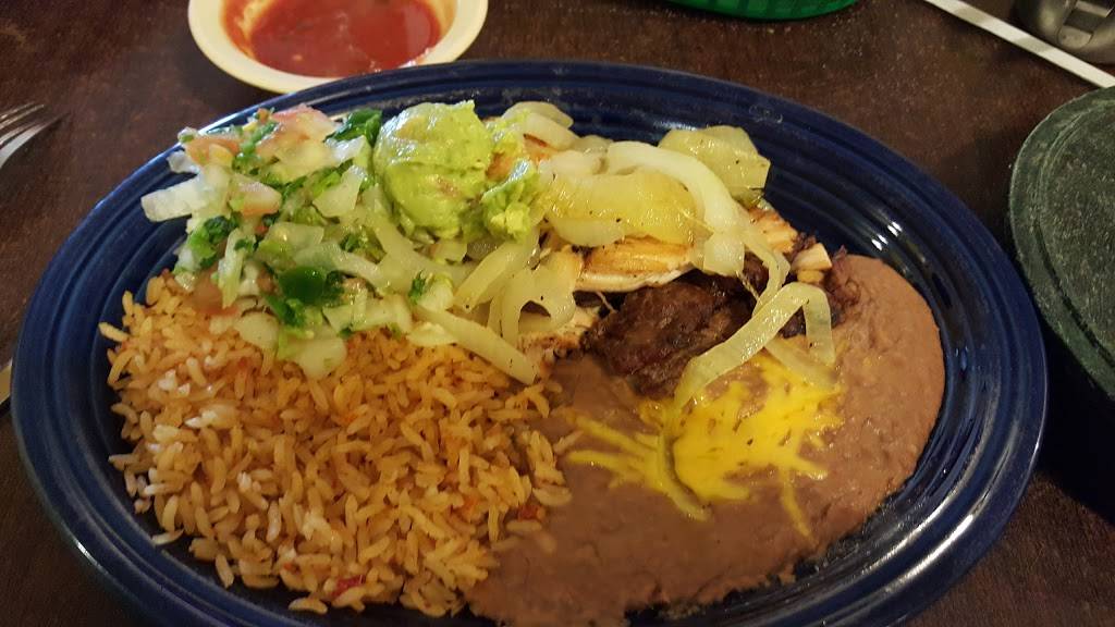 Hernandez Mexican Restaurant | restaurant | 315 FM 316, Eustace, TX 75124, USA | 9034252922 OR +1 903-425-2922