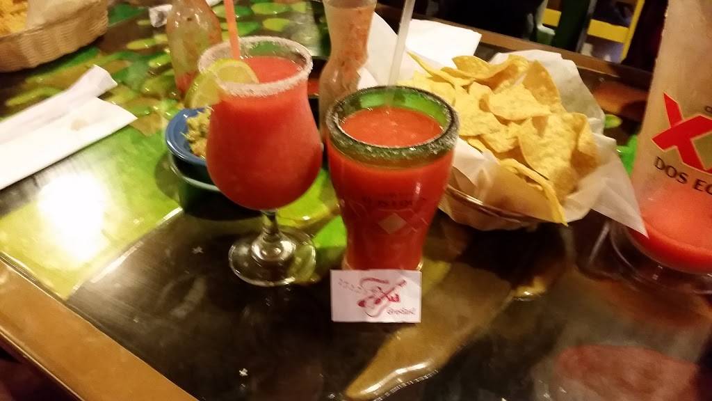 El Torero Mexican Restaurant | restaurant | 3701 Elm Rd NE, Warren, OH 44483, USA | 3303727767 OR +1 330-372-7767