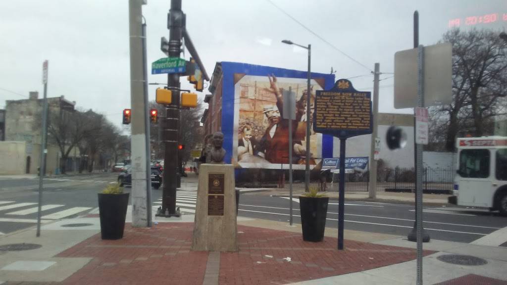 Texas Wieners | restaurant | 3963 Lancaster Ave, Philadelphia, PA 19104, USA | 2153877722 OR +1 215-387-7722